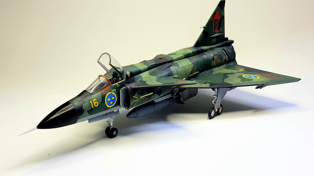 JA-37 Viggen Fighter, Special Hobby 1/72